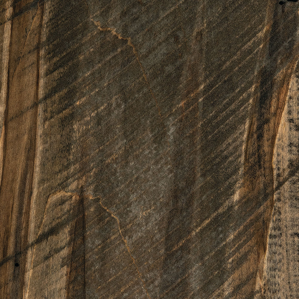Spectrum-Finishing-Rough-Sawn-Wormy-Maple-PCL-Carbon-D22N11676